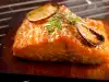 Grilled Salmon with Lemon