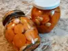 Morcovi murați cu usturoi, la borcan