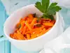 Морковена салата с фъстъци и сусамово масло