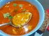 Здравословна испанска чеснова супа