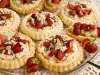 Tartlets with Strawberries and Vanilla Cream