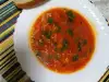 Томатный суп с вермишелью и базиликом