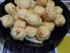 Сиропирани сладки от кокос