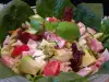 Италианска пролетна салата с фусили, бекон и авокадо