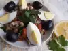 Гъбена салата с печени чушки и яйца