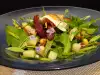 Salata sa listovima maslačka i leblebija, posuta hrskavom slaninom