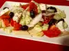 Гръцка салата с макарони