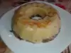 Griz alva sa suvim grožđem u kalupu za kolač