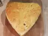 Хляб с бекон, маслини и сирене
