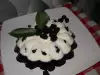 Свеж желиран десерт с кисело мляко и черници