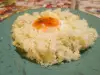 Карфиолен ориз с чесън, копър и яйце
