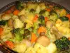 Картофи, гъби и броколи, запечени на фурна