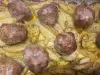 Апетитни кюфтета с картофи на фурна