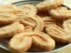 Teardrop Cookies with Cinnamon