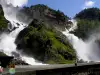 Водопадът Латефос