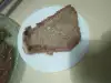 Пухкав лилав кекс със сушени боровинки
