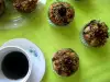 Muffins mit Kirschen und knusprigen Streusel
