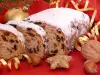 Tradicionalni božićni slatki kolač Štolen