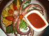 Октопод на грил със зеленчуков сос