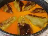 Gefüllte Paprika mit Hackfleisch und Reis im Ofen