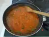Домашен пикантен доматен сос