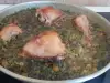 Пилешки кълки с ориз и зеленчуци на фурна