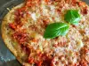 Pizza Boloñesa con Parmesano
