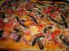Лесна пица със свинско филе и гъби