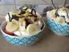 Плодов десерт с ягода и банан