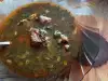 Lente stoofpot met zuring en rundvlees