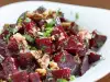 Salată de sfeclă roșie cu nuci