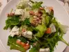 Витаминный салат с рукколой и голубым сыром