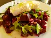Salată cu sfeclă roșie, rucola și brânză