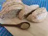 Бъркан пълнозърнест хляб със семена