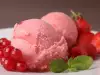 Strawberry Ice Cream with Yogurt