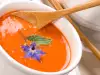 Пикантна супа от моркови