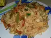 Fried Spaghetti with Chicken and Vegetables
