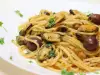 Spaghetti with Mussels and Pesto