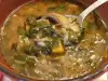 Суп из шпината с грибами и рисом