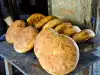 Сербский хлеб с творогом