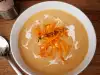 Ароматна супа с тиквички и червени картофи