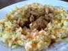 Свински винен кебап върху канапе от ориз