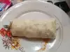 Burrito con pollo y urnebes