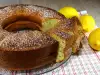 Türkischer Kuchen mit Zitronenschale