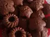 Вкусни шоколадови мъфини с ванилия, какао и парченца шоколад