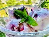 Înghețată de smântână fermentată, cu afine și dulceață