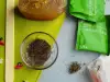 Маска против бръчки със зелен чай и мед