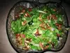 Zelena salata sa orasima i dresingom